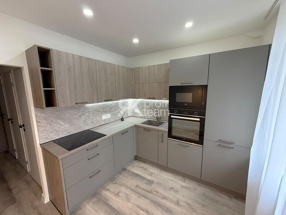 Pronájem bytu 2+1 60 m²