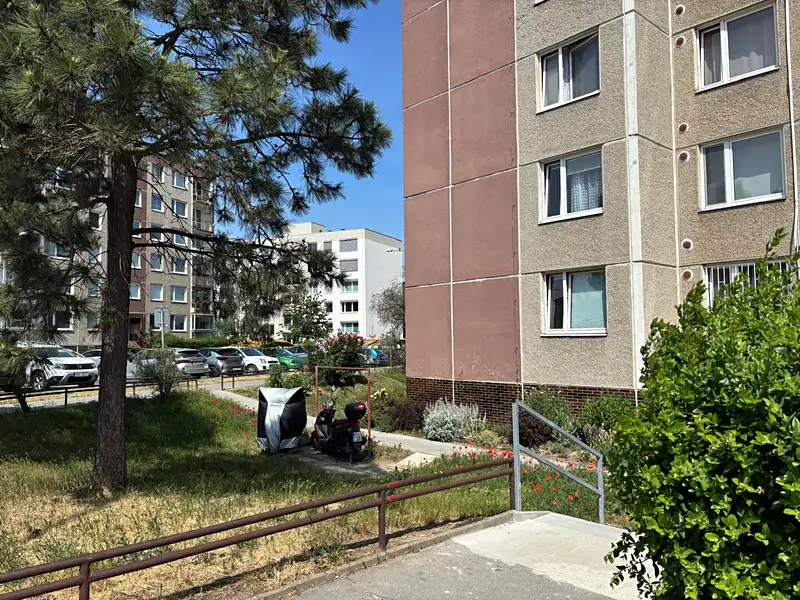 Prodej bytu 3+1 72 m², Praha – náhled fotky 3