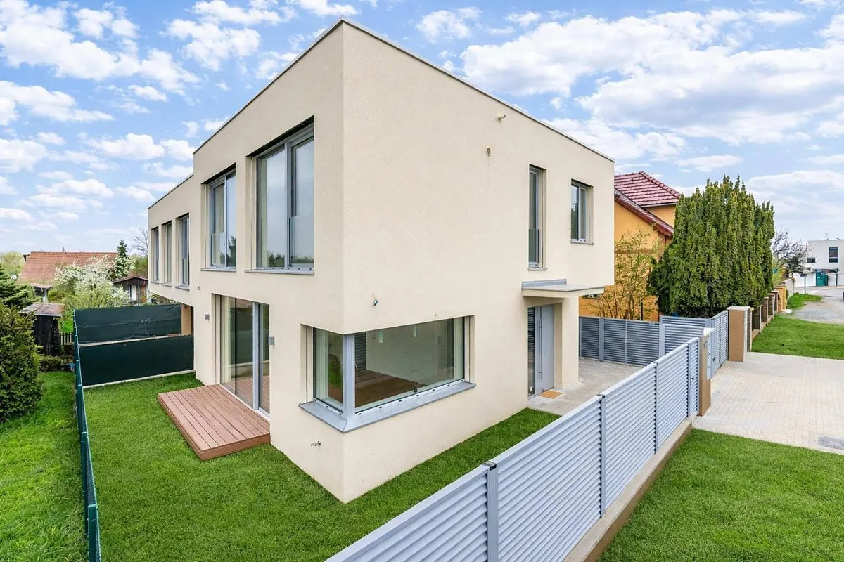 Prodej rodinného domu 126 m², pozemek 175 m²