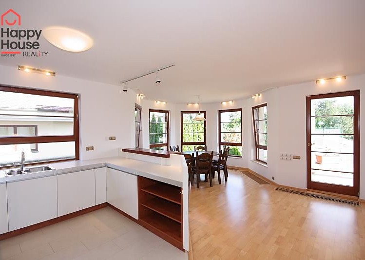 Будинок в оренду, 310 м² (8 з 39)