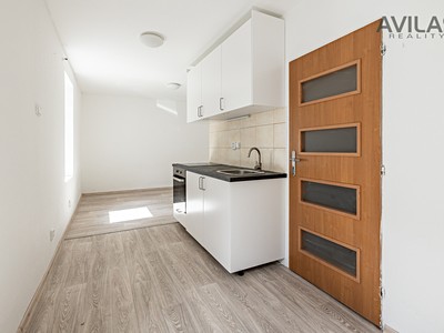Pronájem bytu 1+kk 27 m²