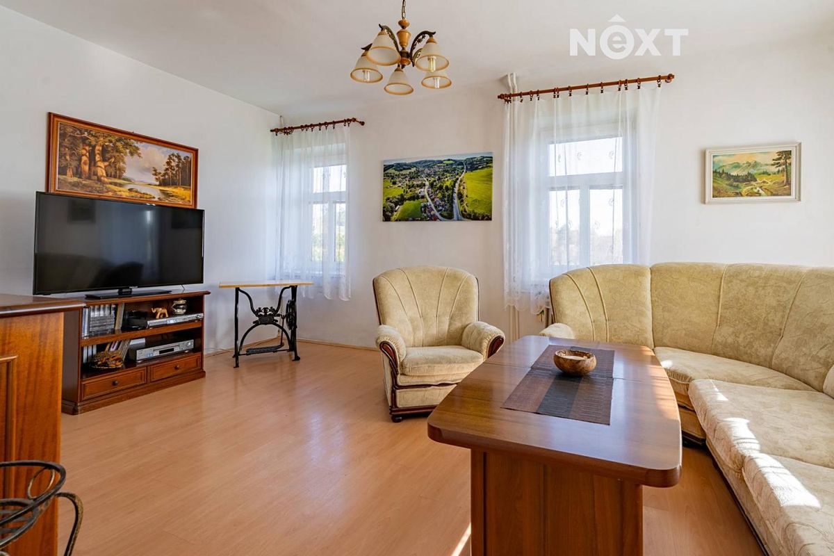 Prodej rodinného domu 160 m², pozemek 1191 m² – fotografie 3