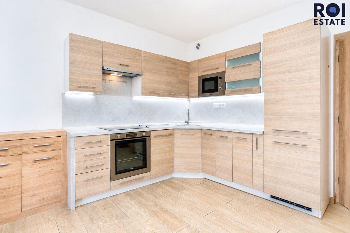 Pronájem bytu 2+kk 63 m²