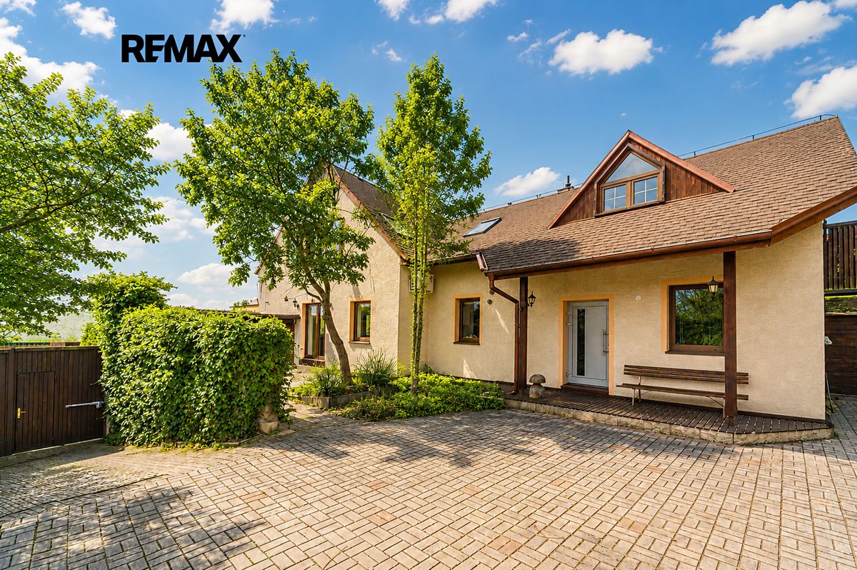 Prodej rodinného domu 165 m², pozemek 482 m²