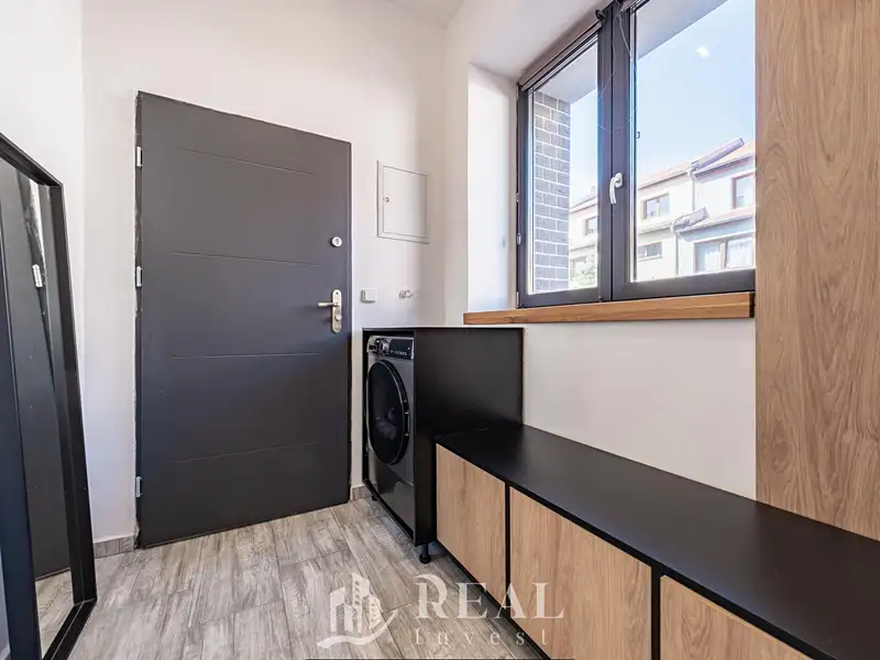 Prodej rodinného domu 240 m², pozemek 400 m², Louny – náhled fotky 3
