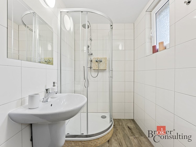 Комерційне приміщення на продаж, 390 м² (13 з 28)
