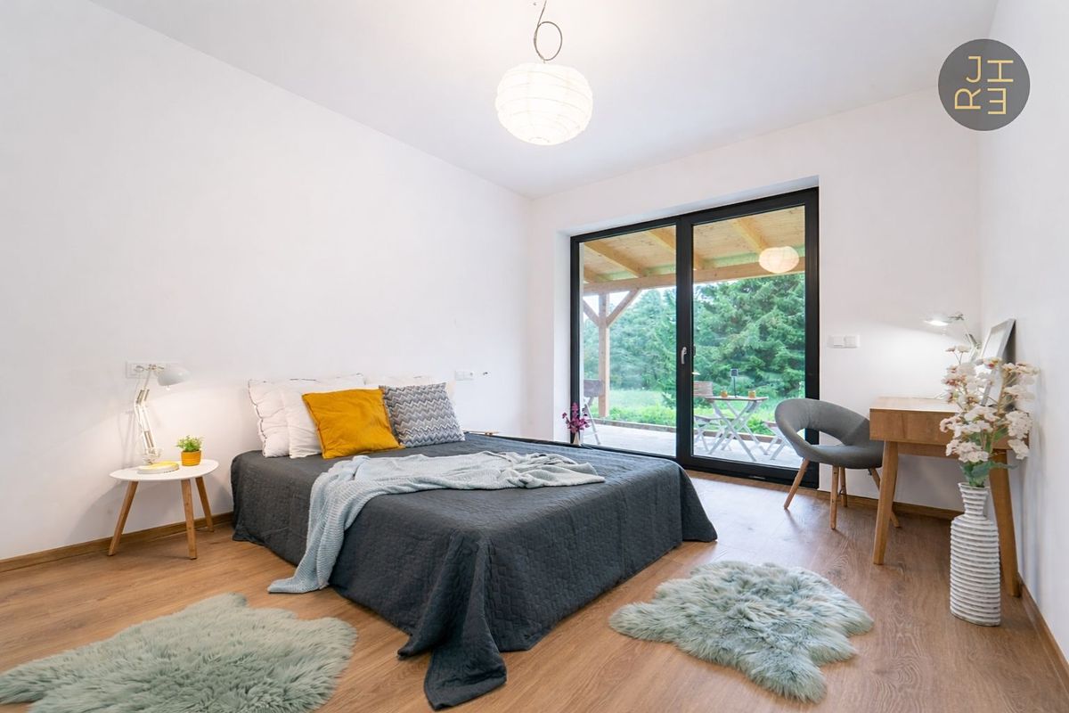 Prodej rodinného domu 128 m², pozemek 1350 m² – fotografie 3