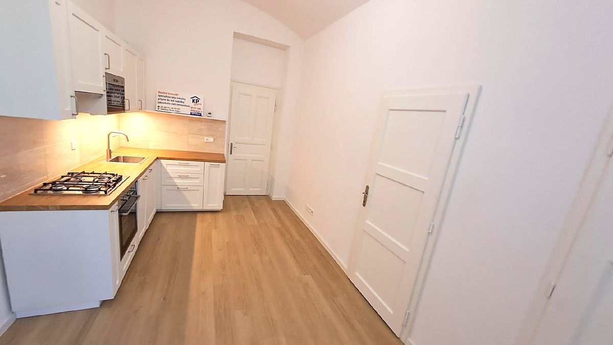 Prodej ordinace 63 m² – fotografie 2