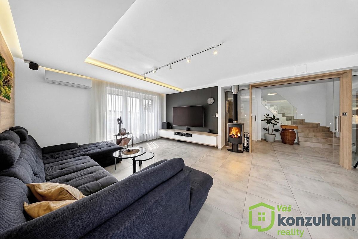 Prodej rodinného domu 151 m², pozemek 572 m² – fotografie 5