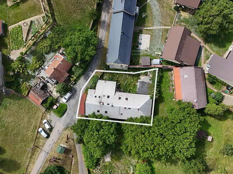 Prodej rodinného domu 329 m², pozemek 502 m², Vysoká – náhled fotky 2