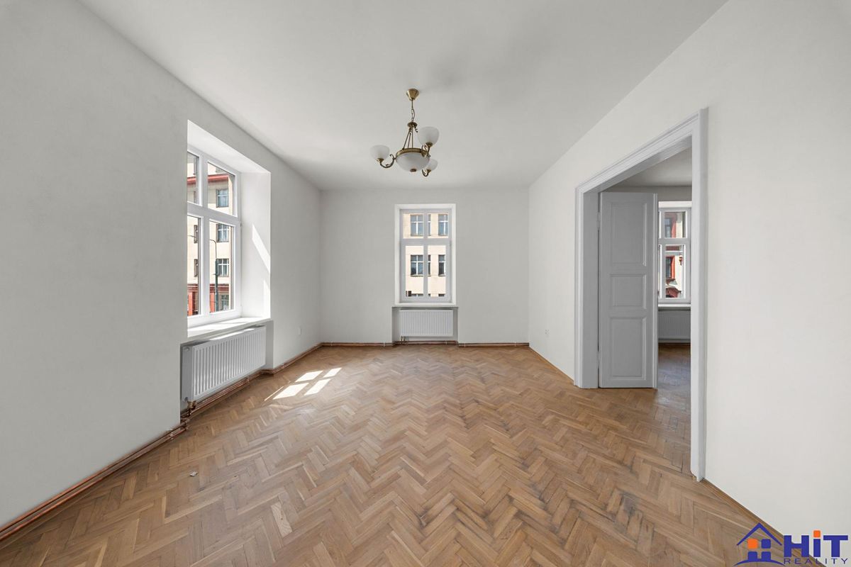 Prodej bytu 2+1 80 m² – fotografie 2
