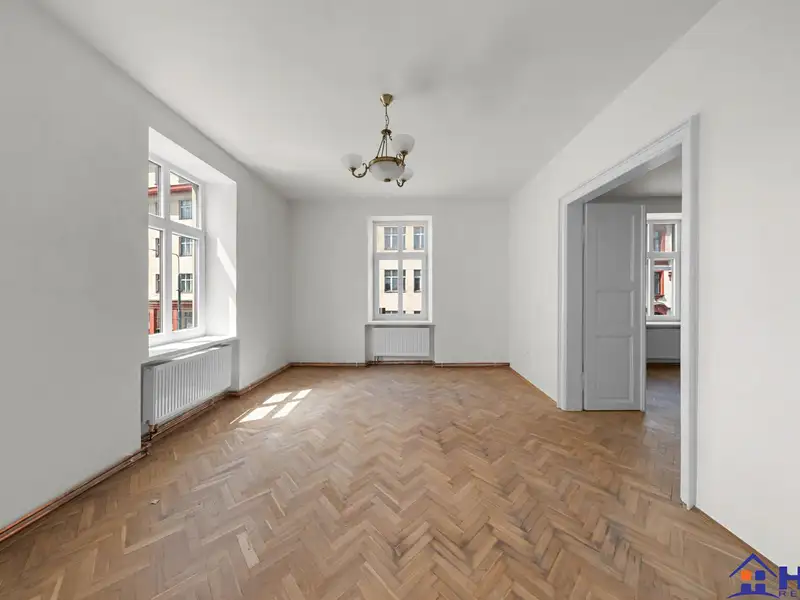 Prodej bytu 2+1 80 m², Liberec – náhled fotky 2