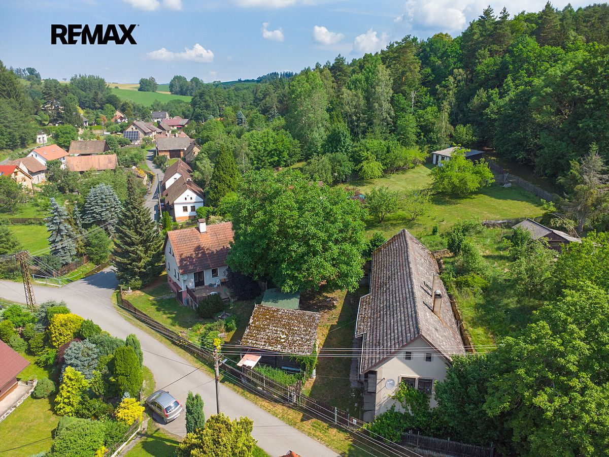 Prodej chalupy 95 m², pozemek 927 m² – fotografie 2