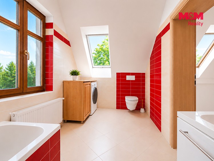 Prodej domu, 105 m² (11 z 16)