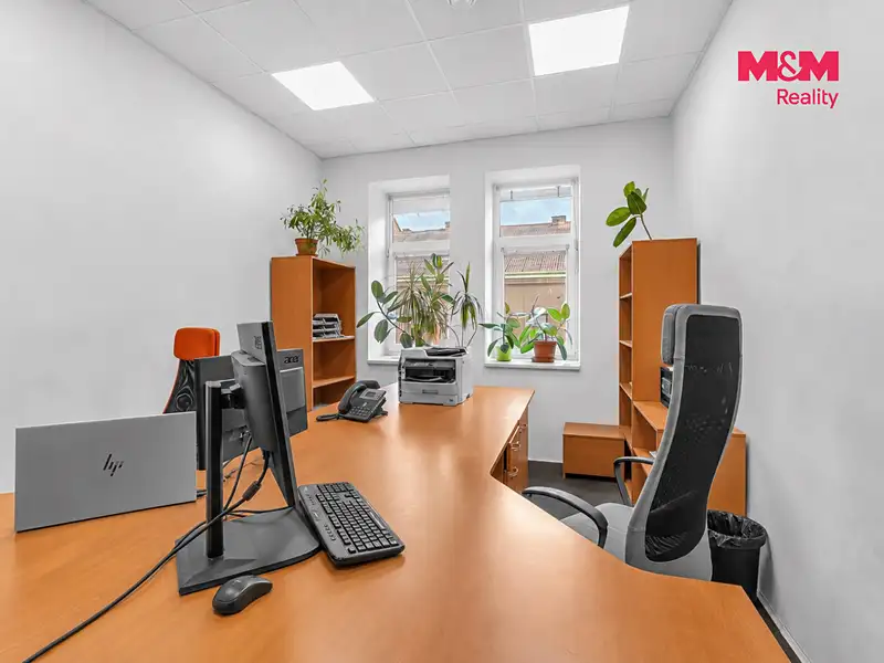 Pronájem kanceláře 136 m², Jičín – náhled fotky 3