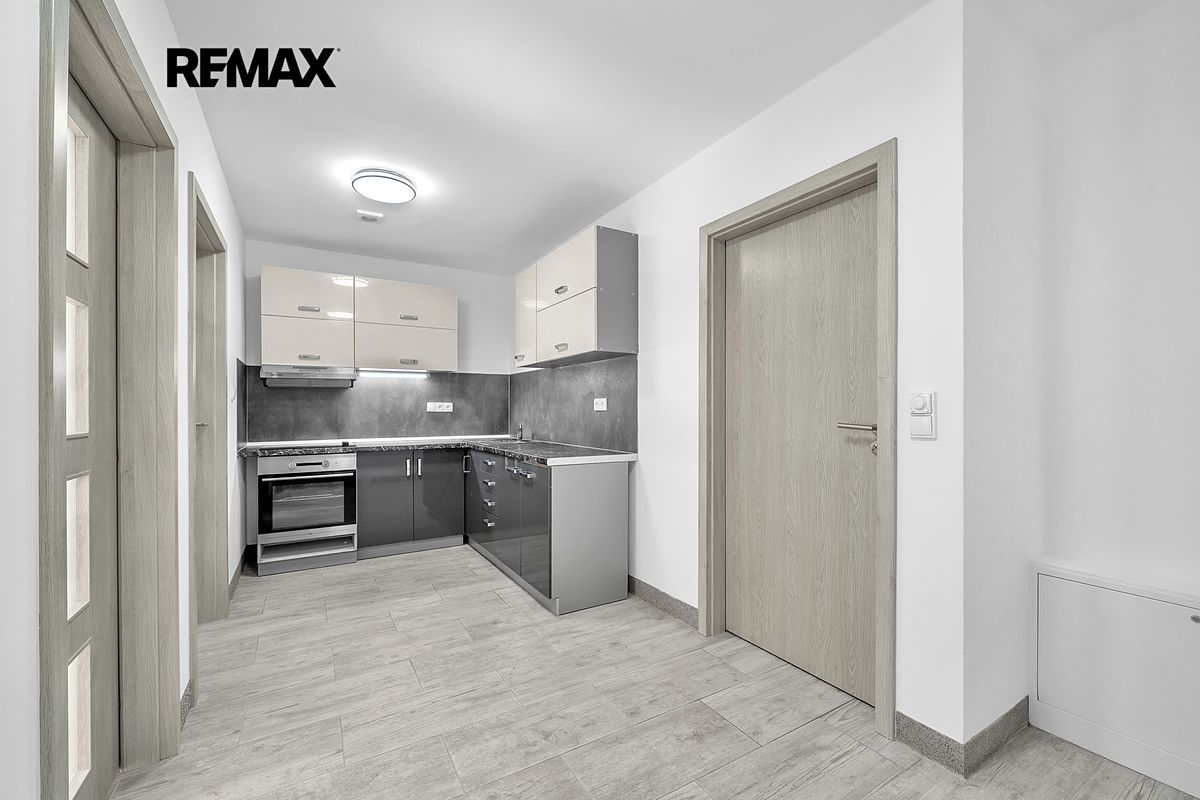 Pronájem bytu 2+kk 37 m²