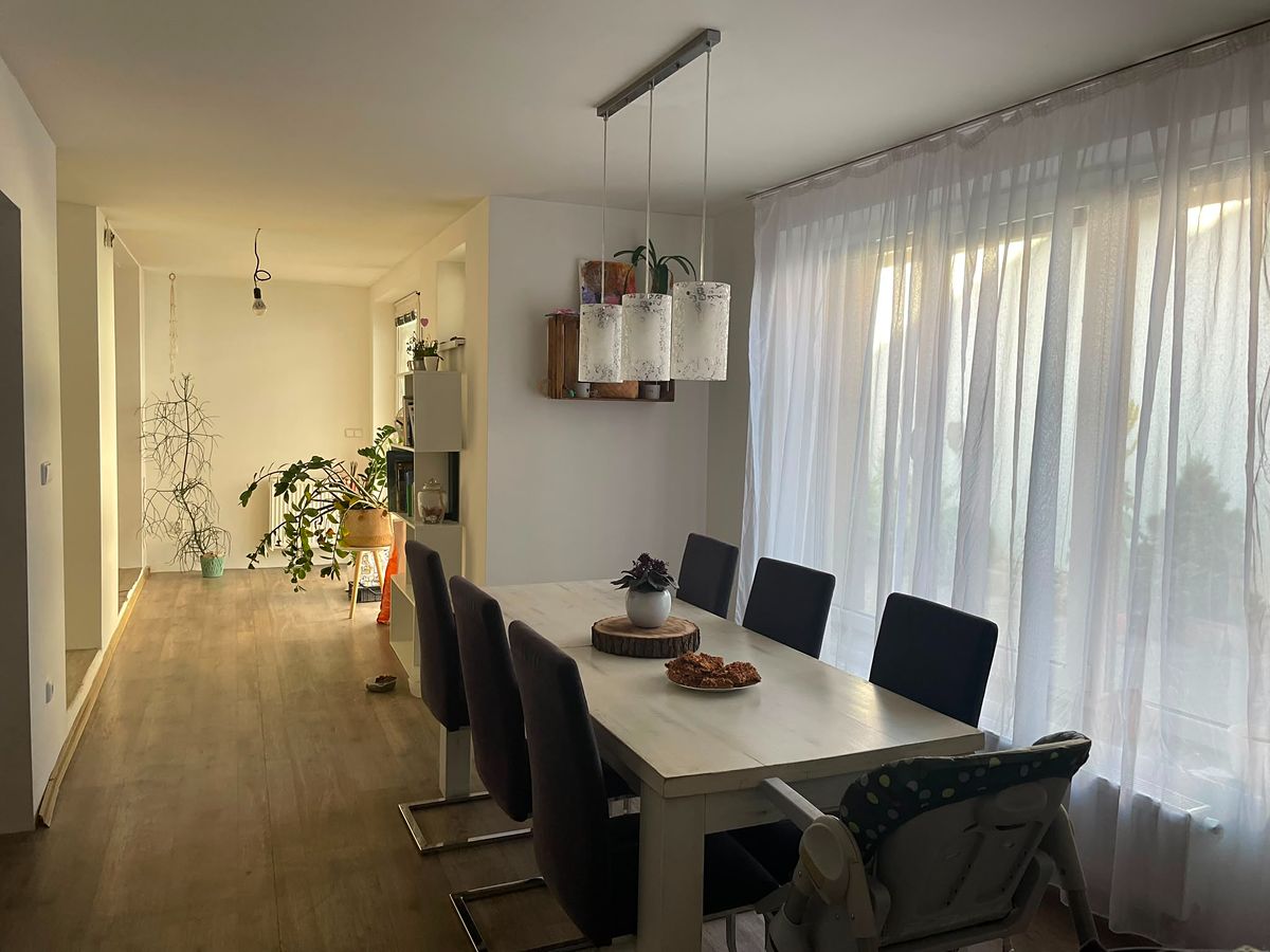 Prodej rodinného domu 127 m², pozemek 626 m² – fotografie 2