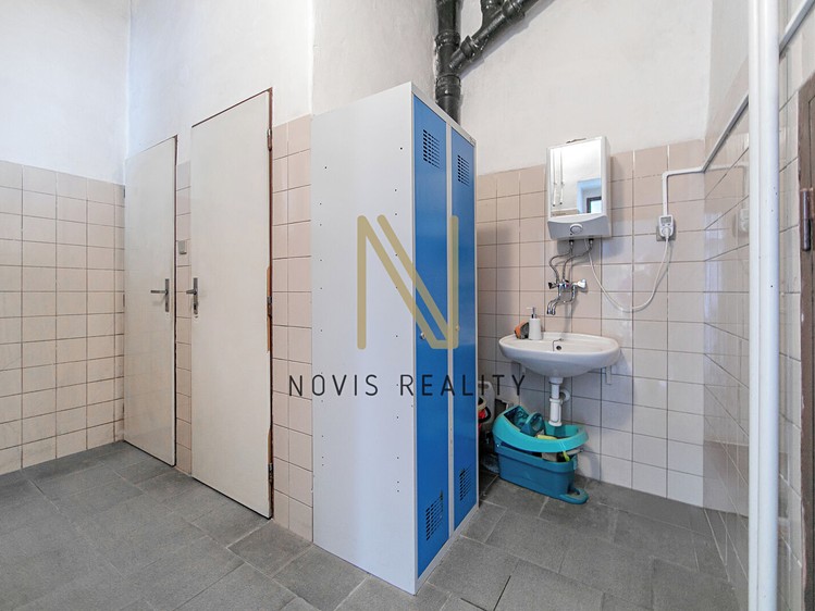 Pronájem komerčního prostoru, 125 m² (11 z 13)
