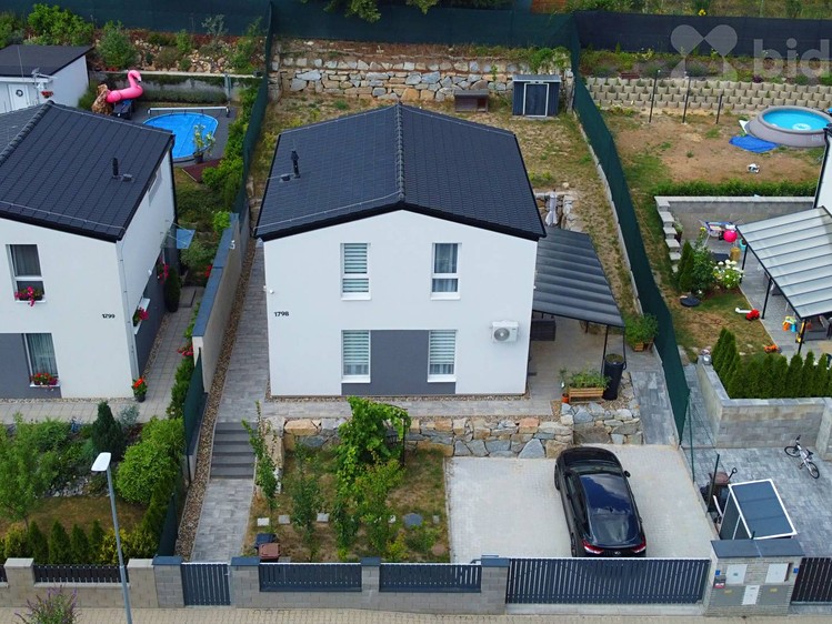 Prodej domu, 96 m² (24 z 28)