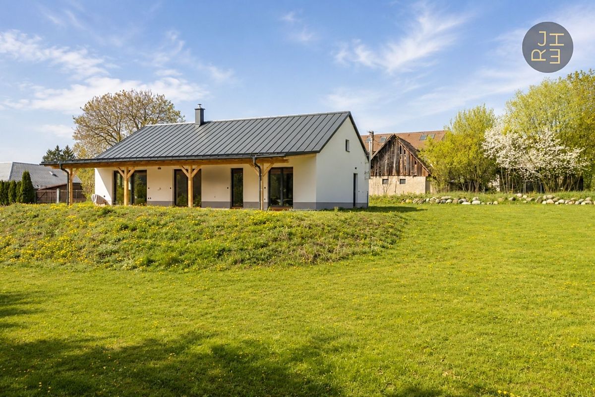 Prodej rodinného domu 128 m², pozemek 1350 m² – fotografie 5