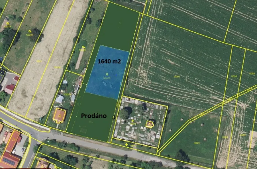 Prodej stavebního pozemku 1640 m²