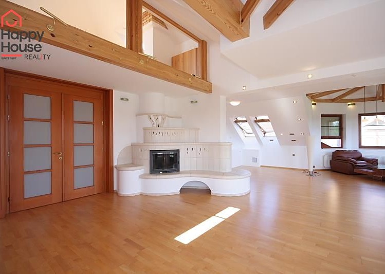 Будинок в оренду, 310 м² (2 з 39)