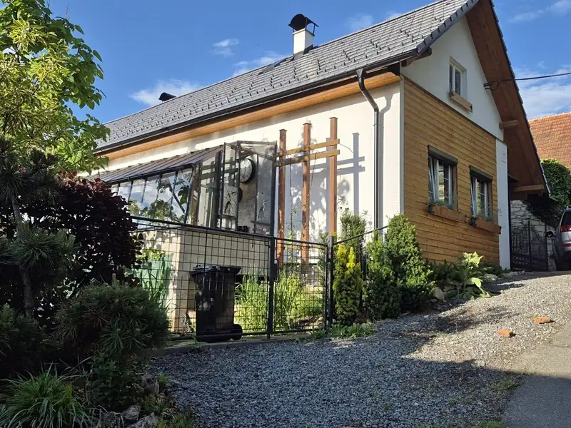 Prodej chalupy 195 m², pozemek 646 m², Javorník – náhled fotky 2