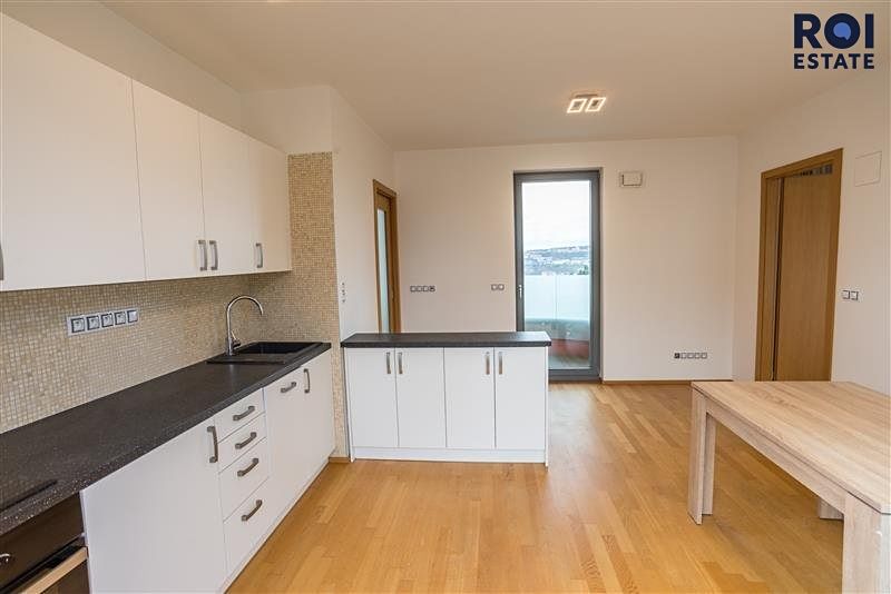 Pronájem bytu 2+kk 49 m²
