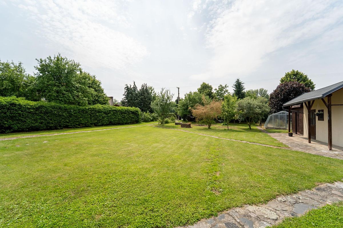 Prodej rodinného domu 125 m², pozemek 1093 m² – fotografie 5