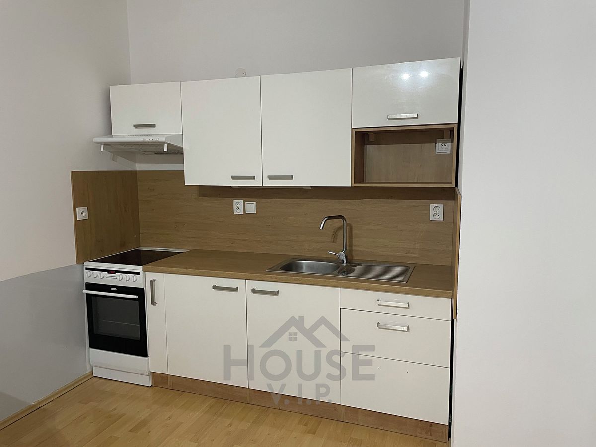 Pronájem bytu 2+kk 40 m²