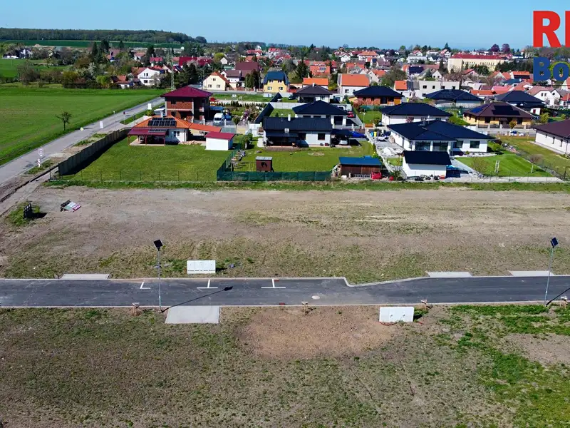 Prodej stavebního pozemku 927 m², Rožďalovice – náhled fotky 3
