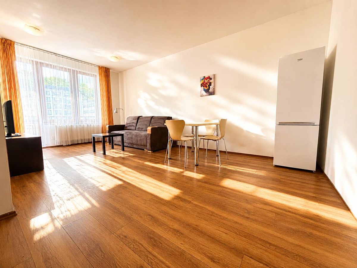 Pronájem bytu 2+kk 52 m² – fotografie 5