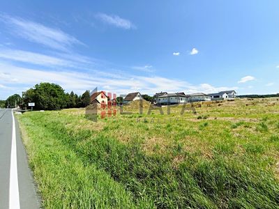 Prodej stavebního pozemku 4932 m²