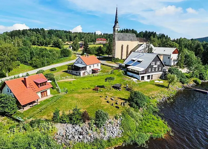 Prodej ubytovacího zařízení 394 m², Přední Výtoň – náhled fotky 2