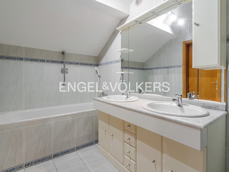 Wohnung 4+1 zum Kauf, 111 m² (8 von 12)