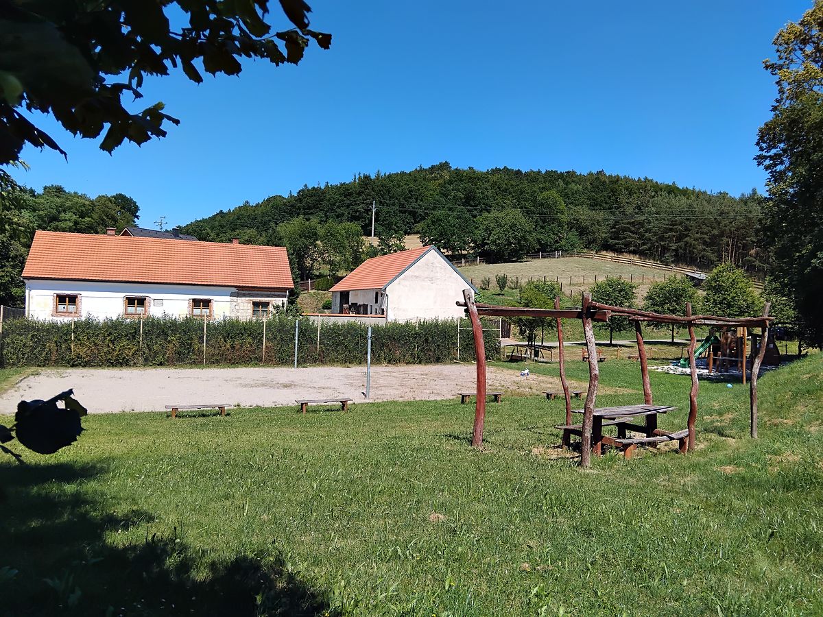 Prodej rodinného domu 121 m², pozemek 4549 m² – fotografie 2