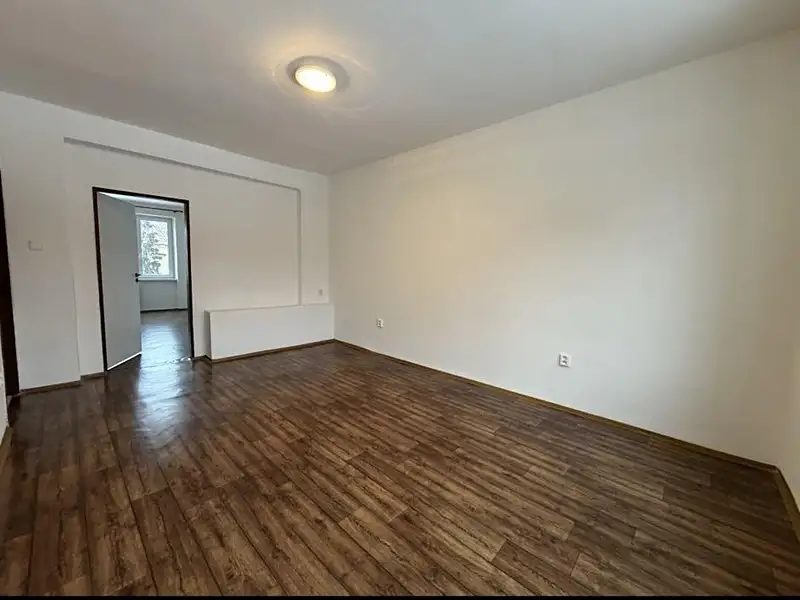 Pronájem bytu 2+1 52 m², Jirkov – náhled fotky 3