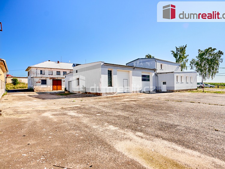 Prodej komerčního prostoru, 2 500 m² (5 z 32)