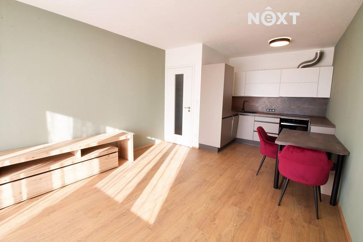 Pronájem bytu 2+kk 54 m²