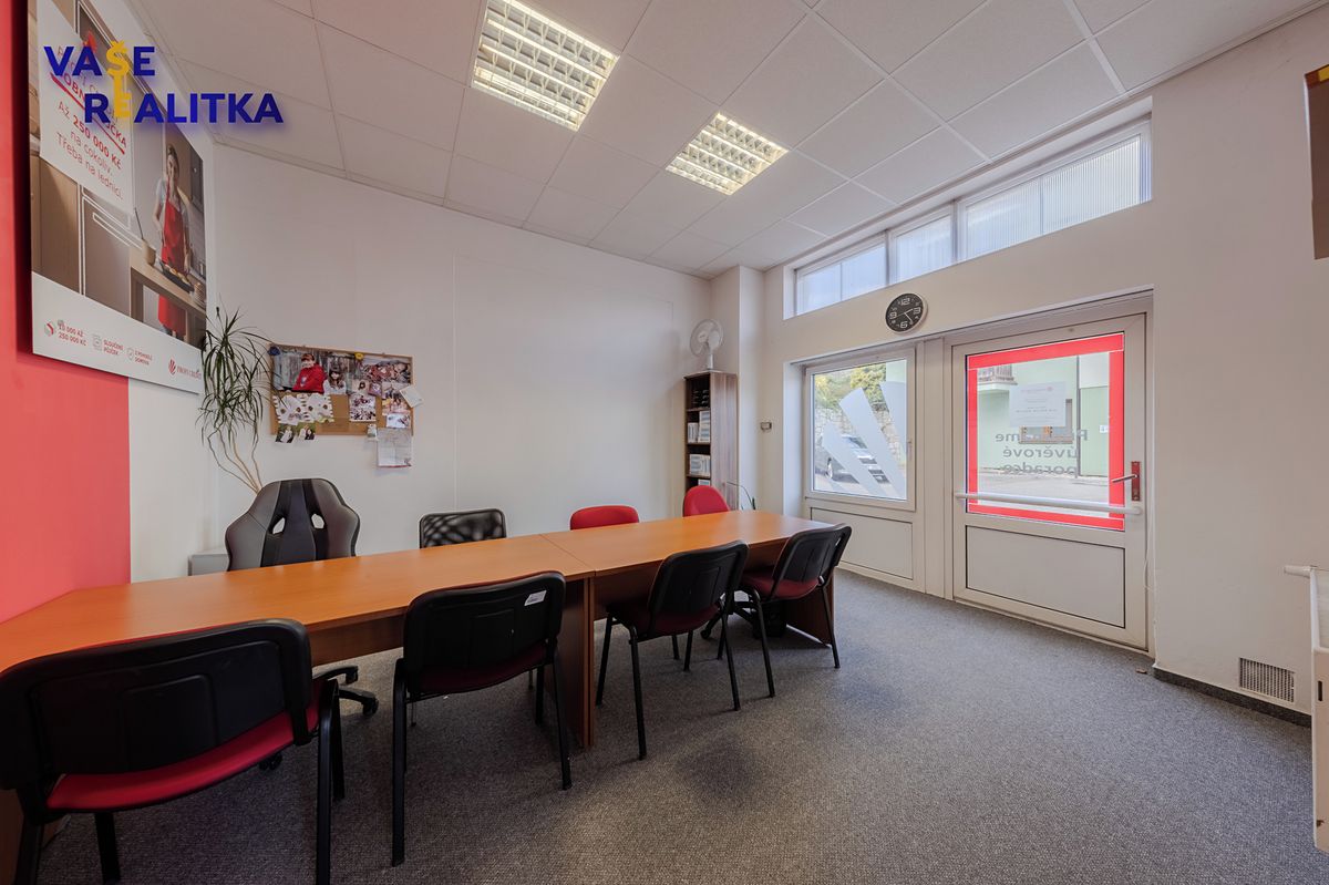Prodej rodinného domu 347 m², pozemek 193 m² – fotografie 5