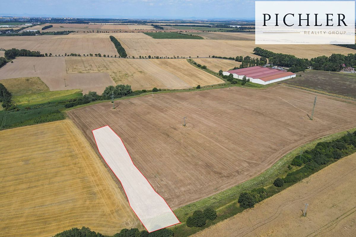 Prodej pole 5125 m², Červený Újezd – fotka 1 z 3