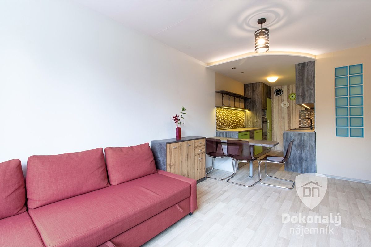 Pronájem bytu 2+kk 45 m²