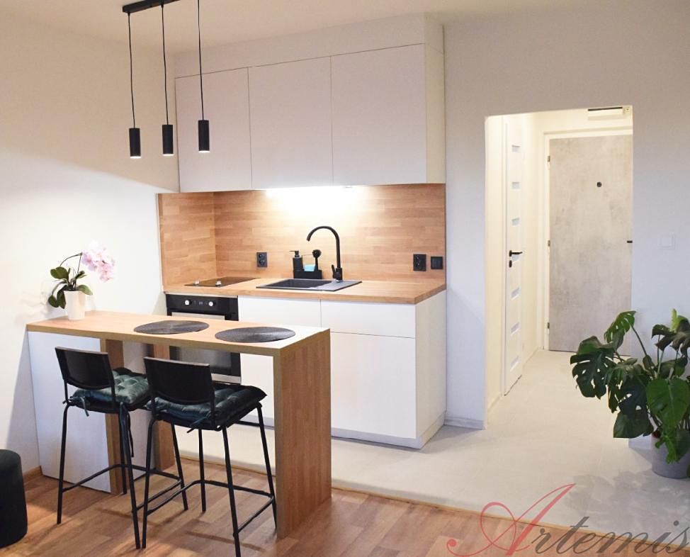 Pronájem bytu 1+kk 28 m²