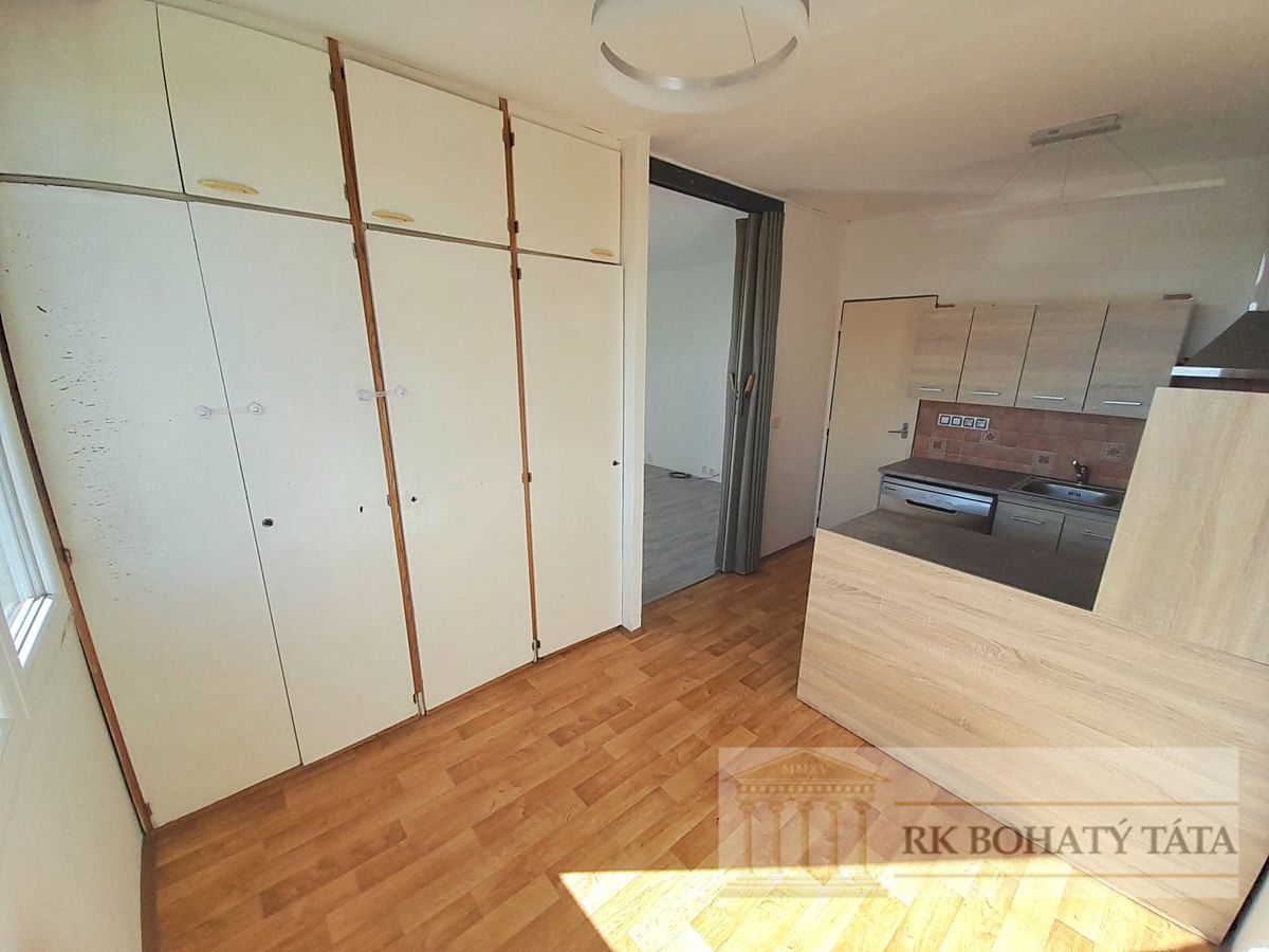 Pronájem bytu 4+1 72 m² – fotografie 5