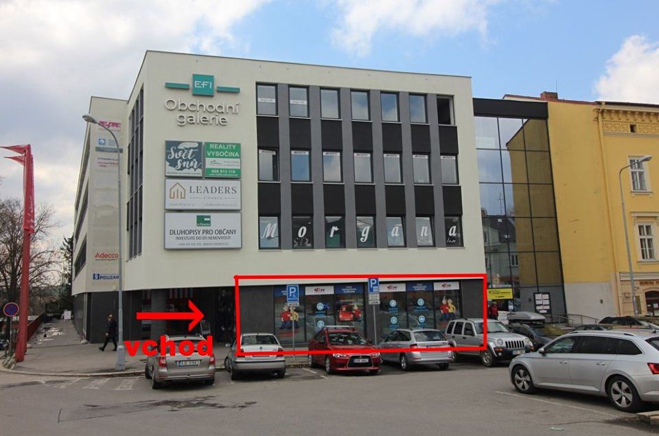 Pronájem obchodního prostoru 136 m²