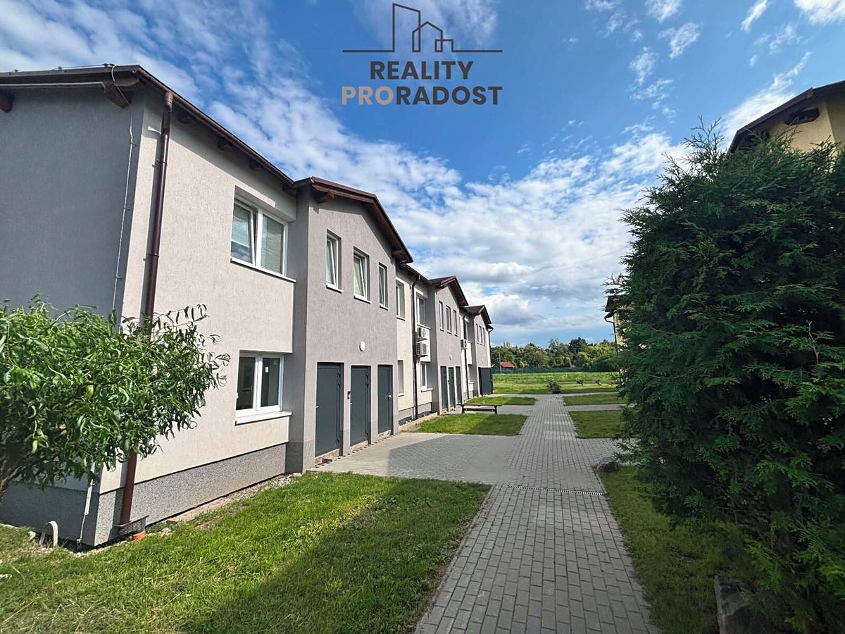 Pronájem bytu 2+kk 37 m²