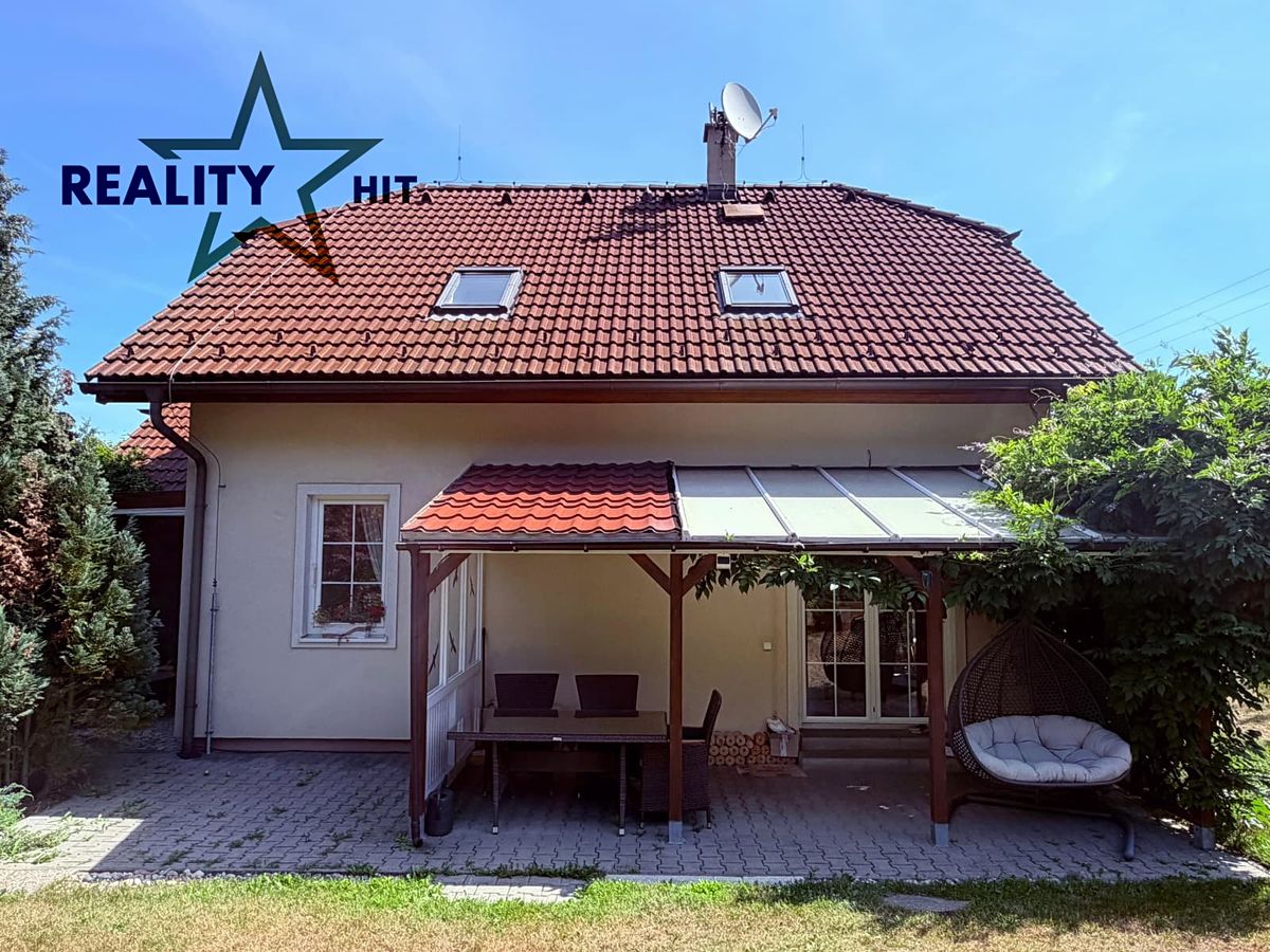 Prodej rodinného domu 142 m², pozemek 1321 m² – fotografie 3