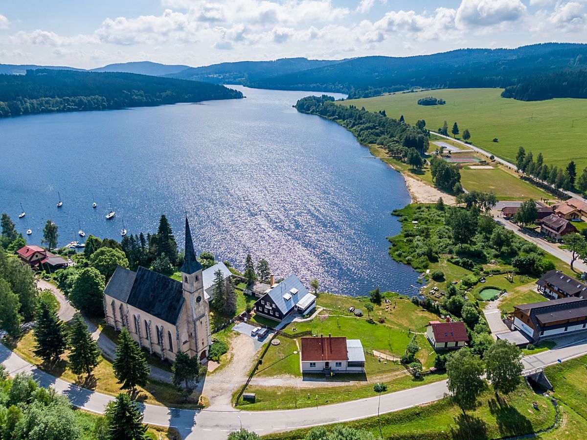 Prodej ubytovacího zařízení 394 m²