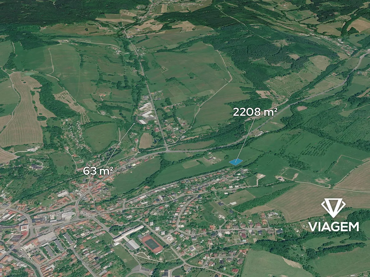 Prodej podílu 1/2 pole 1135 m²