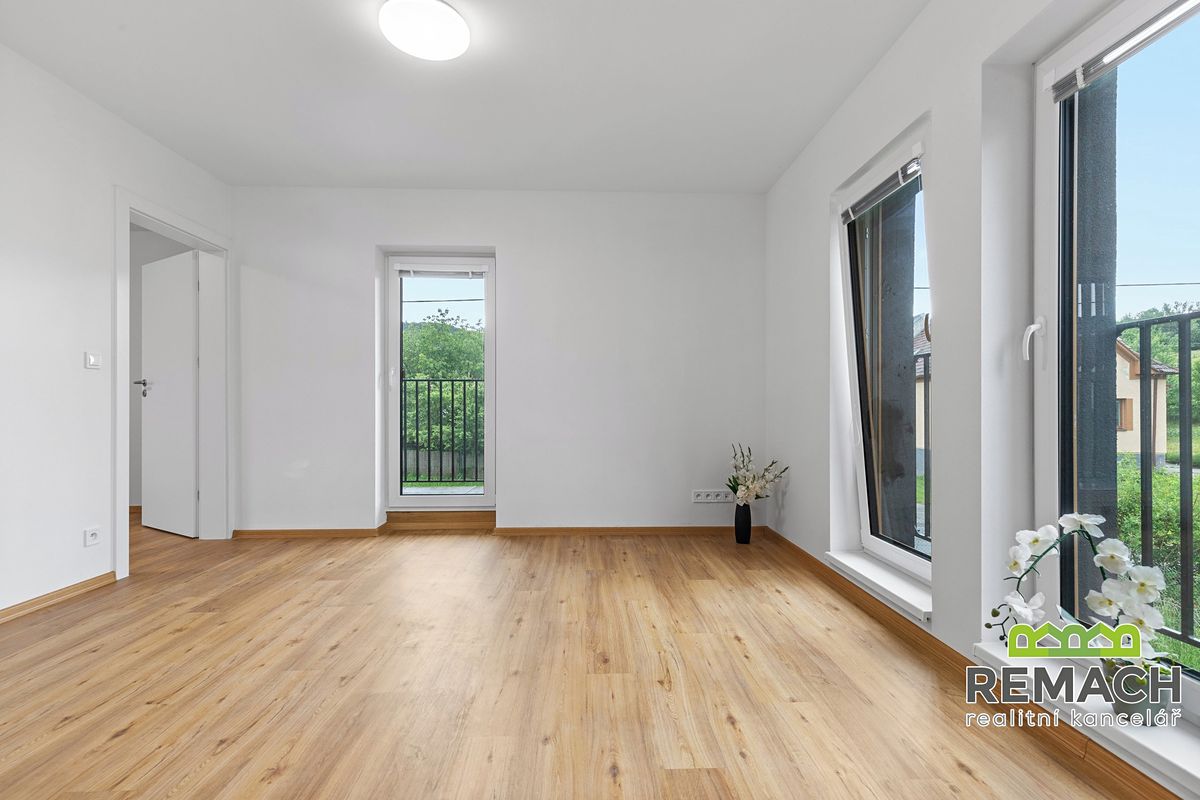 Pronájem bytu 2+kk 44 m²